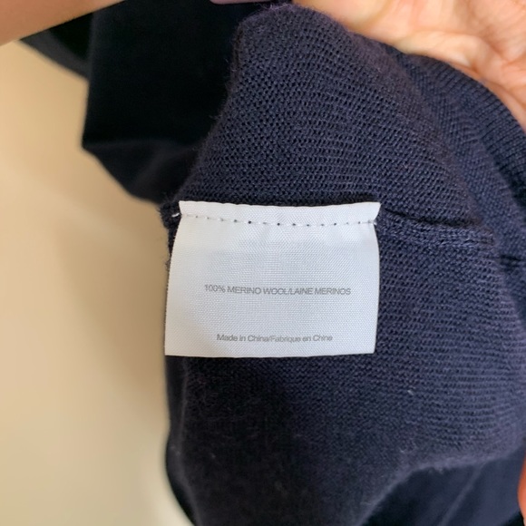 Tory Burch Emma Navy Merino wool Top sz M - Picture 5 of 7